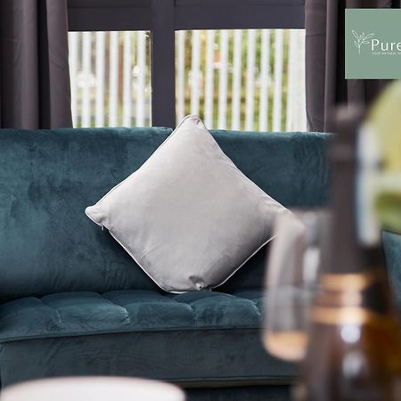 Stunning 5 Bed Manchester House With Parking By Purestay Short Lets & Serviced Accommodation Екстер'єр фото