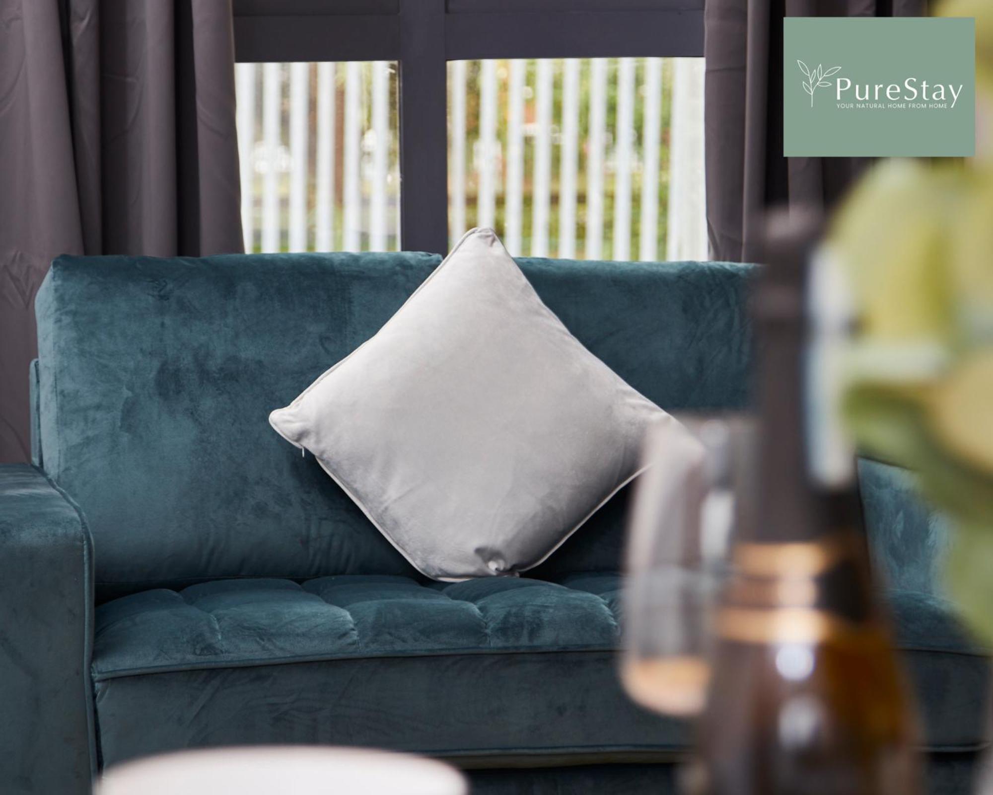 Stunning 5 Bed Manchester House With Parking By Purestay Short Lets & Serviced Accommodation Екстер'єр фото