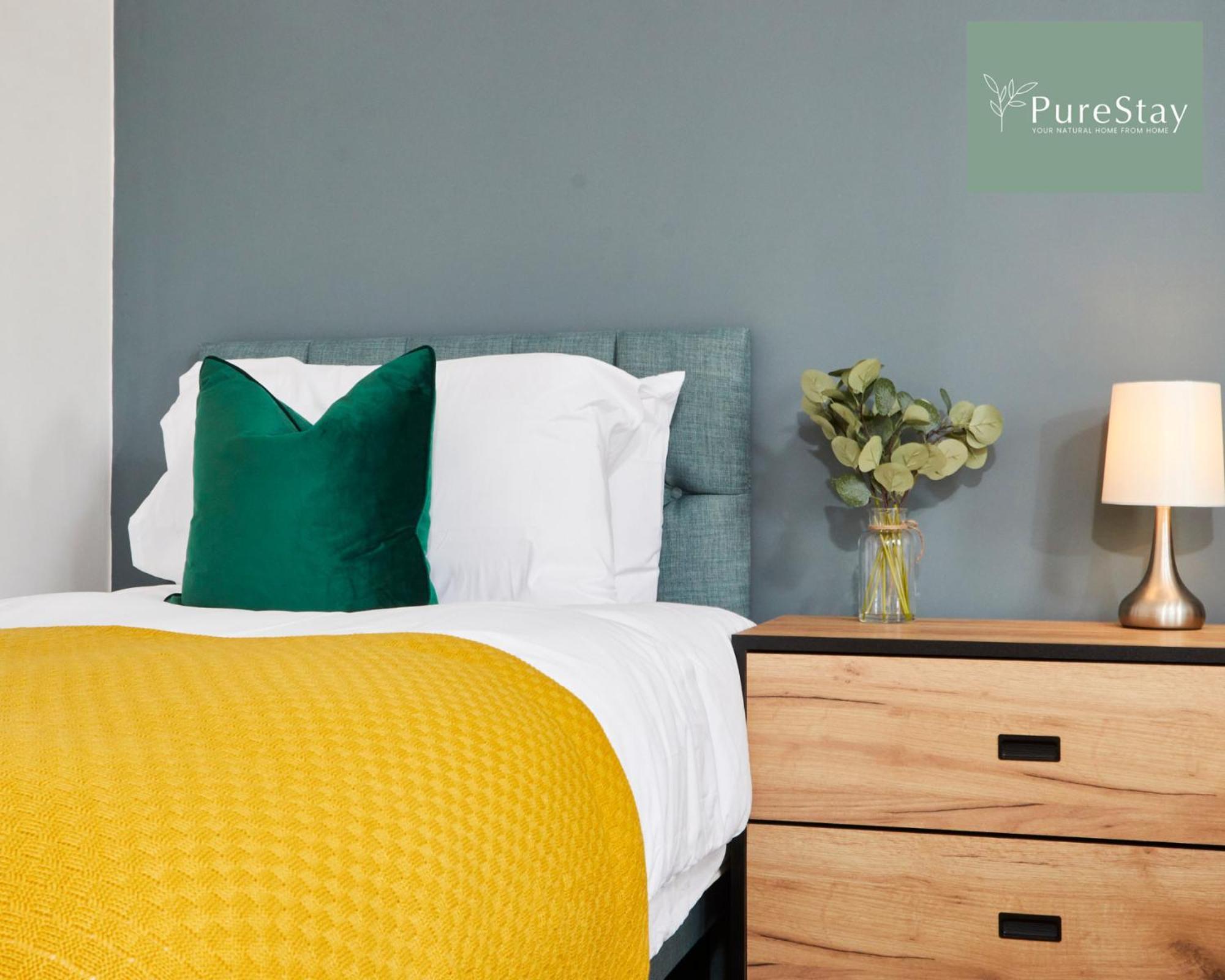 Stunning 5 Bed Manchester House With Parking By Purestay Short Lets & Serviced Accommodation Екстер'єр фото