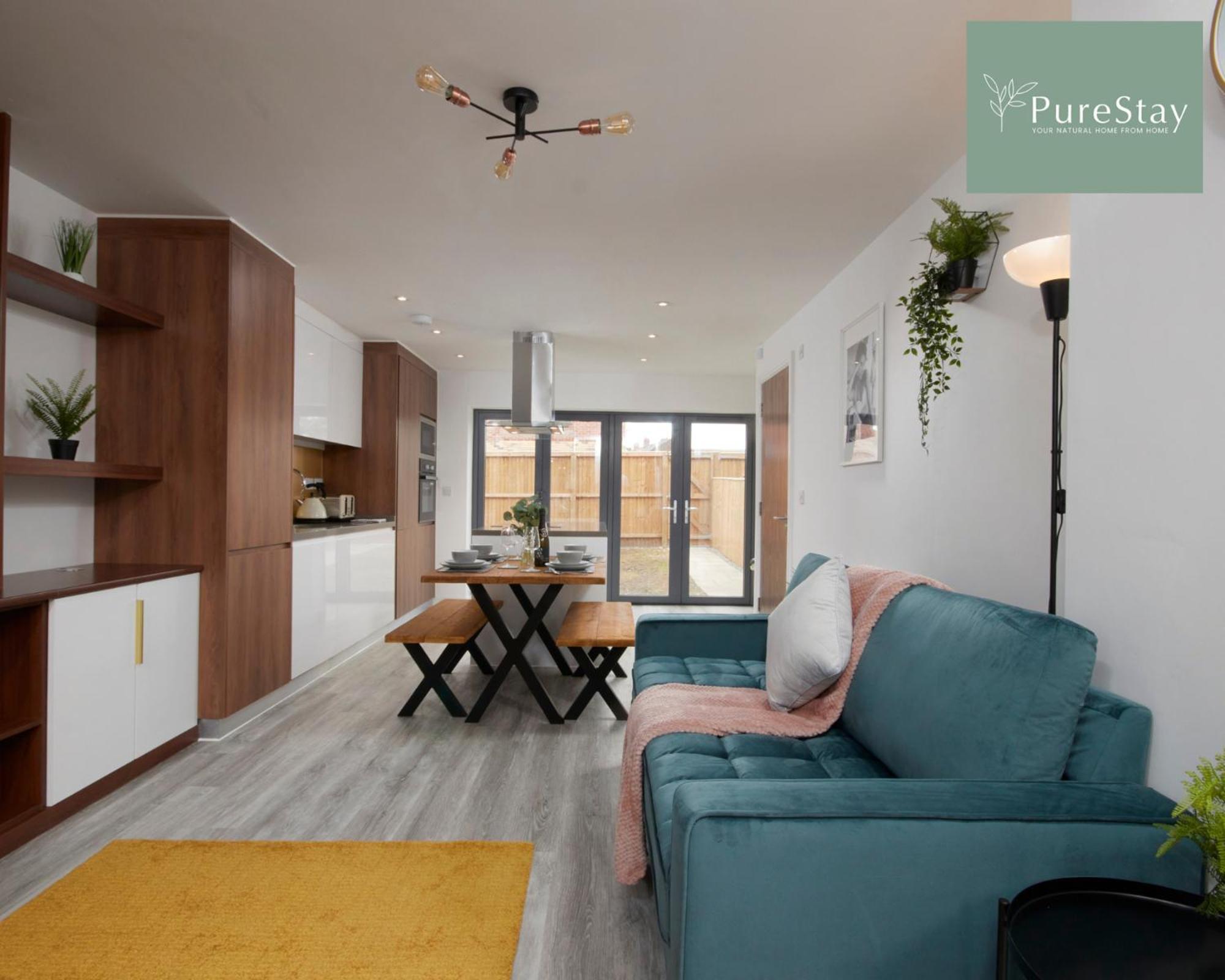Stunning 5 Bed Manchester House With Parking By Purestay Short Lets & Serviced Accommodation Екстер'єр фото
