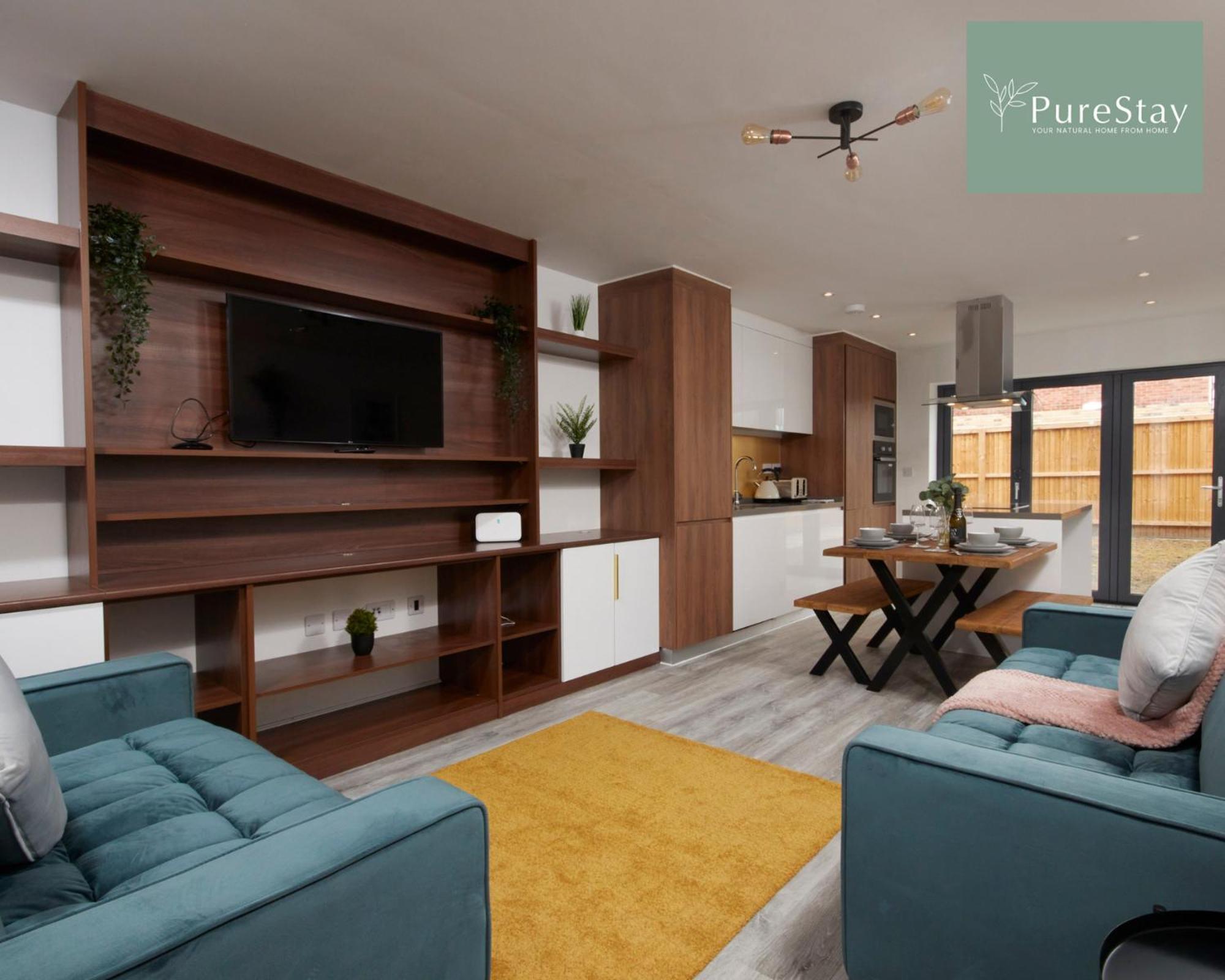 Stunning 5 Bed Manchester House With Parking By Purestay Short Lets & Serviced Accommodation Екстер'єр фото