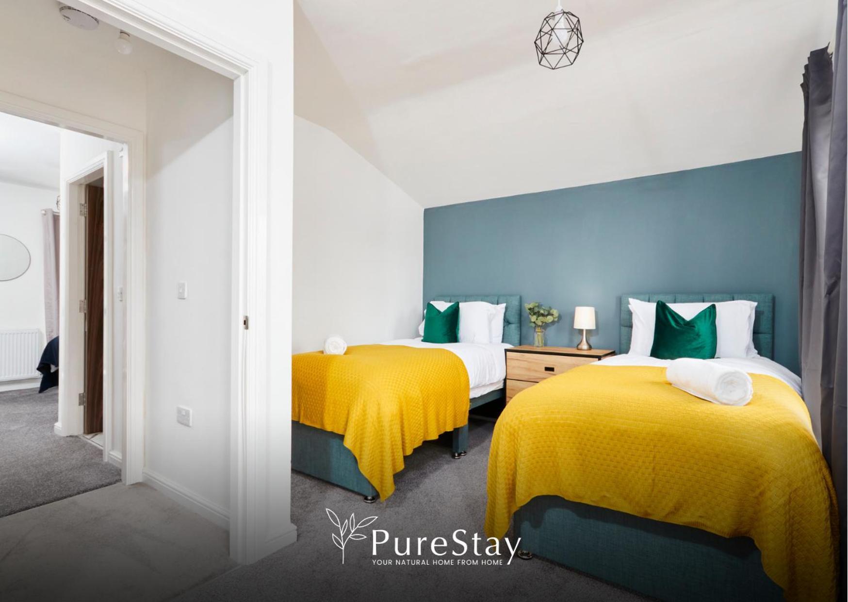 Stunning 5 Bed Manchester House With Parking By Purestay Short Lets & Serviced Accommodation Екстер'єр фото