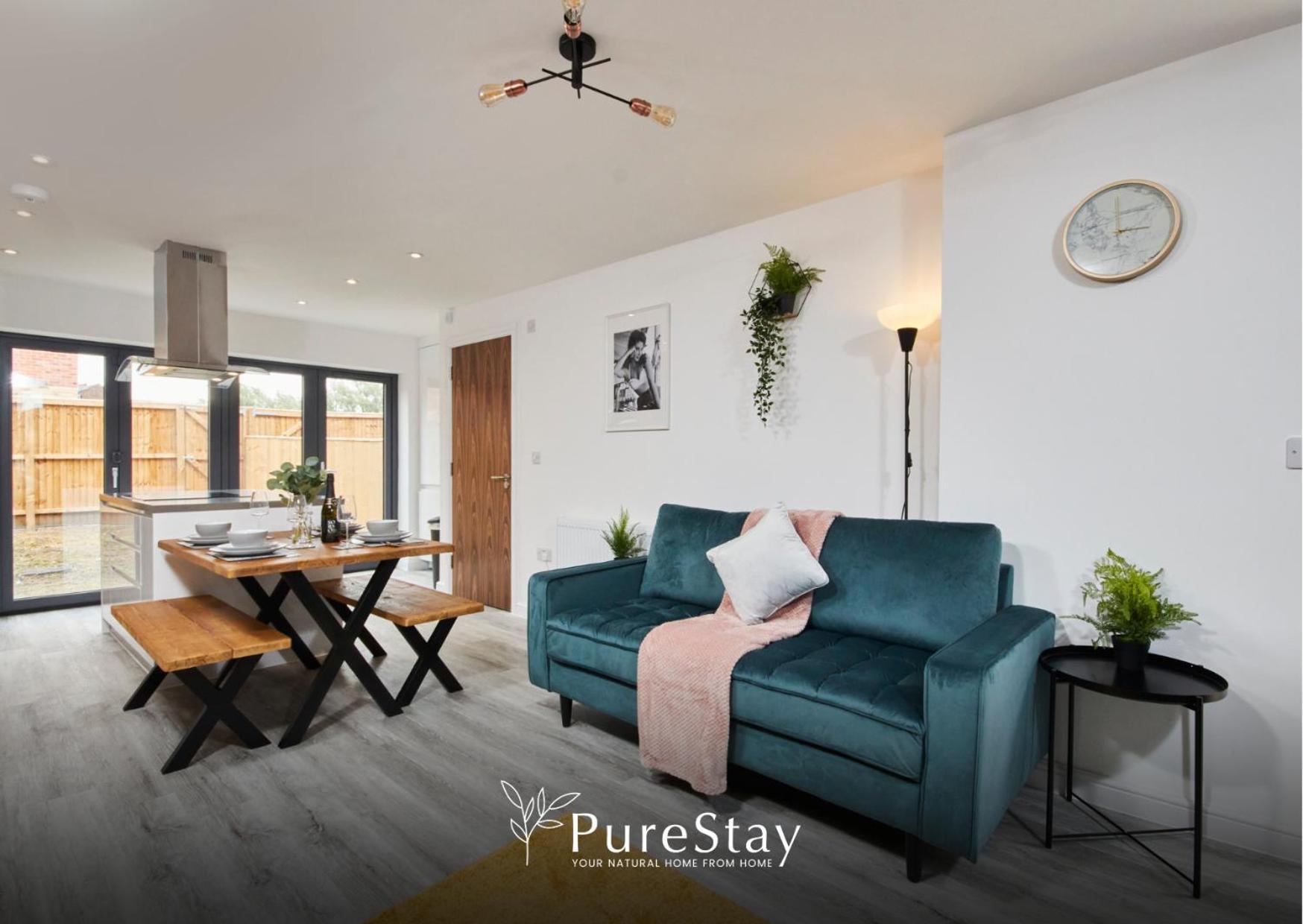 Stunning 5 Bed Manchester House With Parking By Purestay Short Lets & Serviced Accommodation Екстер'єр фото